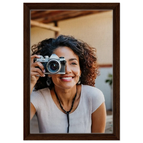 Dekoration mit Charakter. Dein Foto auf Leinwand mit  – personalisierte bedruckte Leinwand: zeitlos und harmonisch. Schlicht, elegant und wirkungsvoll.