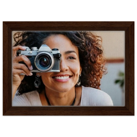 Dekoration mit Charakter. Dein Foto auf Leinwand mit  – personalisierte bedruckte Leinwand: zeitlos und harmonisch. Schlicht, elegant und wirkungsvoll.