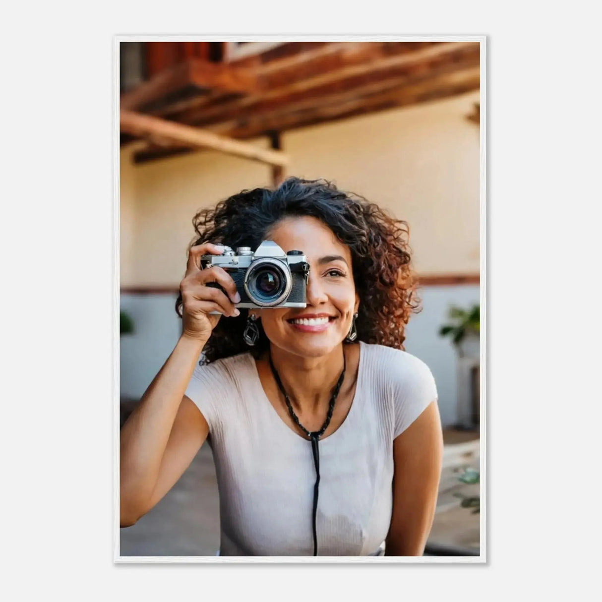 Stimmungsvolle Wandkunst für stilvolle Räume. Personalisierbares Holzrahmen- – Elegantes individuelles Foto Kunstwerk: zeitlos und harmonisch. Eine besondere Bereicherung für jeden Raum.