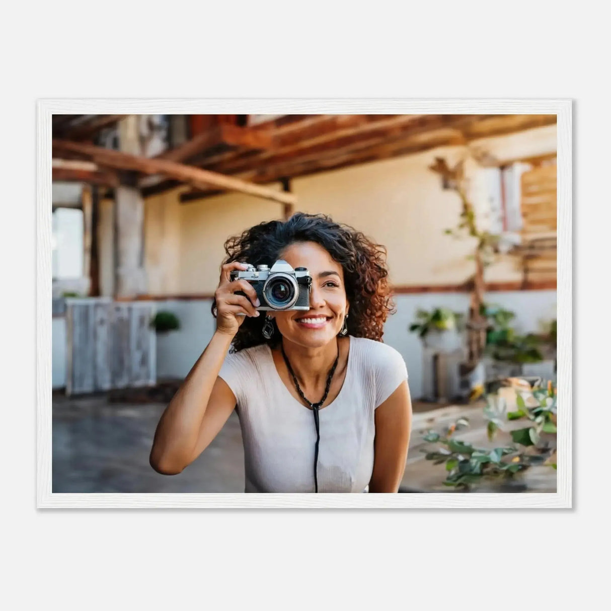 Dekoration mit Charakter. Personalisierbares Holzrahmen- – Elegantes individuelles Foto Kunstwerk: für stilvolle Raumgestaltung. Schlicht, elegant und wirkungsvoll.