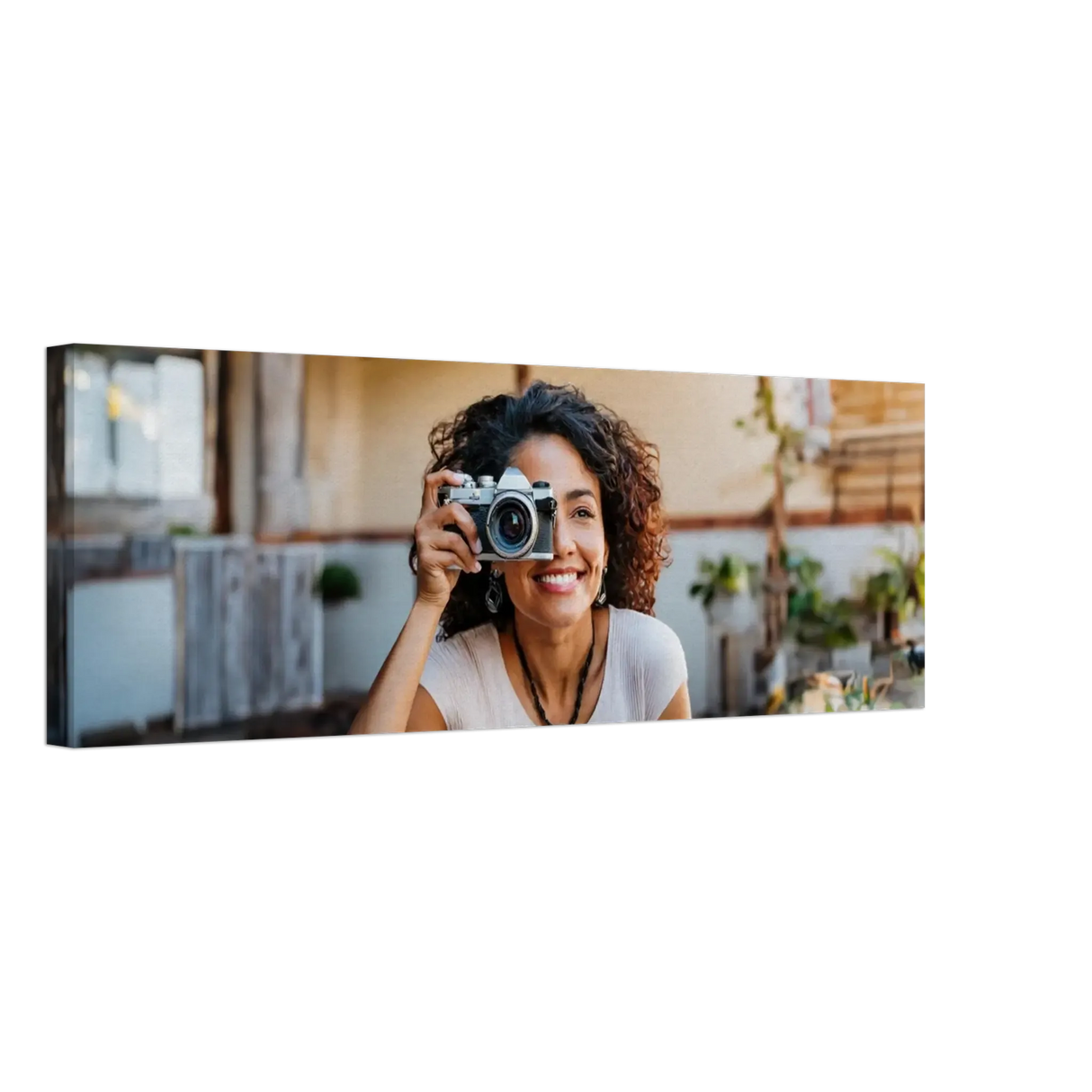 Dekoration mit Charakter. Dein Foto auf Leinwand – Verewigen Sie Ihre Familienportraits: zeitlos und harmonisch. Schlicht, elegant und wirkungsvoll.