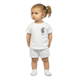 Stimmungsvolle Wandkunst für stilvolle Räume. Classic Baby Crewneck T-shirt personalisiertes Kindershirt zu Weihnachten🎅: zeitlos und harmonisch. Eine besondere Bereicherung für jeden Raum.