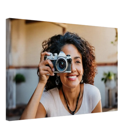 Stimmungsvolle Wandkunst für stilvolle Räume. Dein Foto auf Leinwand – Verewigen Sie Ihre Familienportraits: zeitlos und harmonisch. Schlicht, elegant und wirkungsvoll.