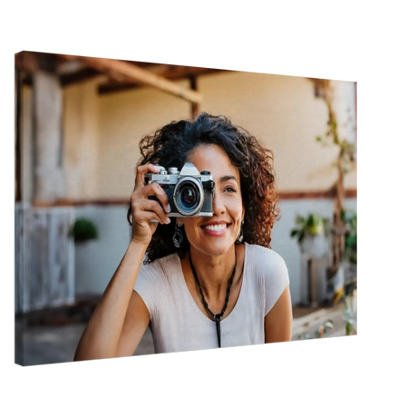 Dekoration mit Charakter. Dein Foto auf Leinwand – Verewigen Sie Ihre Familienportraits: für stilvolle Raumgestaltung. Schlicht, elegant und wirkungsvoll.