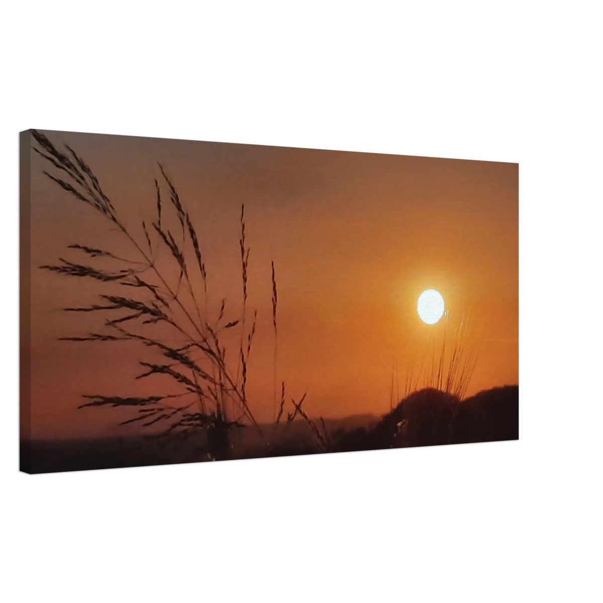 Dekoration mit Charakter. Kunstdruck auf Leinwand – Westerwald in der Abendsonne, Hochwertiger Wandkunstdruck: zeitlos und harmonisch. Schlicht, elegant und wirkungsvoll.
