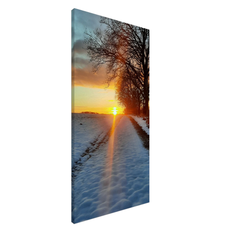 Abendrot Vor Einer Malerischen Landschaft – Hochwertiger Leinwanddruck – Kunstdruck auf Leinwand mit Holzkeilrahmen