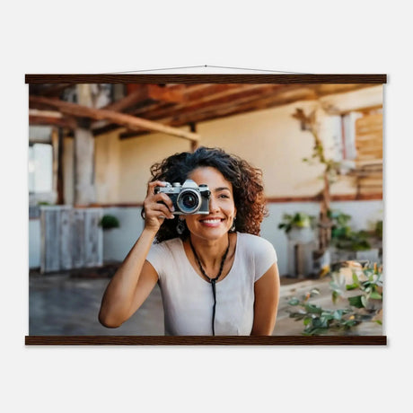 Dekoration mit Charakter. Personalized  with Hanger – Custom Photo on Masters Edition Paper: zeitlos und harmonisch. Schlicht, elegant und wirkungsvoll.