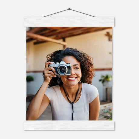Personalisierbares Poster mit Aufhängern – Minimalistische Holzleisten für Vintage-Charme – Kunstdruck auf Birkenholz mit natürlicher Holzstruktur