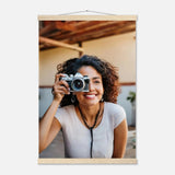 Dekoration mit Charakter. Personalisierbares  mit Aufhängern – Minimalistische Holzleisten für Vintage-Charme: zeitlos und harmonisch. Schlicht, elegant und wirkungsvoll.