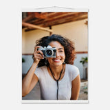 Dekoration mit Charakter. Personalisierbares  mit Aufhängern – Minimalistische Holzleisten für Vintage-Charme: zeitlos und harmonisch. Eine besondere Bereicherung für jeden Raum.