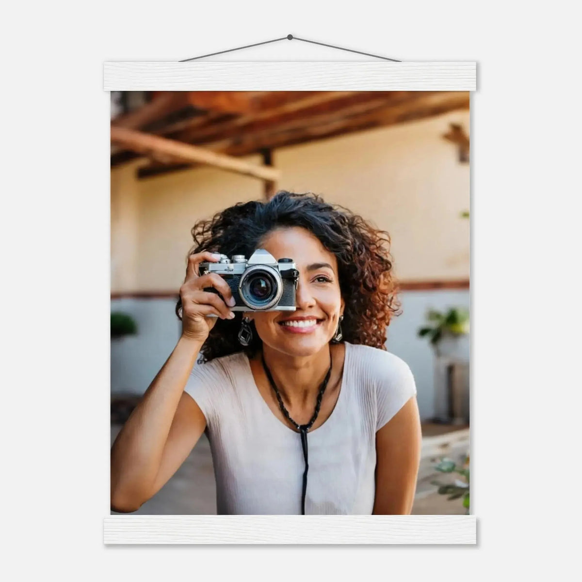 Personalisierbares Poster mit Aufhängern – Minimalistische Holzleisten für Vintage-Charme – bedruckte Holzplatte mit dekorativer Bildwirkung