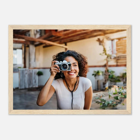 Dekoration mit Charakter. Personalisierbares Holzrahmen- – Elegantes individuelles Foto Kunstwerk: zeitlos und harmonisch. Eine besondere Bereicherung für jeden Raum.