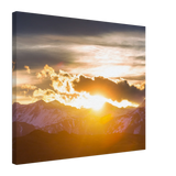 Dekoration mit Charakter. Hochwertiger Kunstdrucke auf Leinwand -  Sonnenaufgang: zeitlos und harmonisch. Eine besondere Bereicherung für jeden Raum.