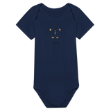 Dekoration mit Charakter. Classic Baby Short Sleeve Bodysuit personalisiertes Geschenk zu Weihachten 🎅: zeitlos und harmonisch. Eine besondere Bereicherung für jeden Raum.