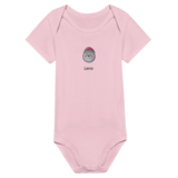 Dekoration mit Charakter. Classic Baby Short Sleeve Bodysuit personalisiertes Geschenk zu Weihachten 🎅: für stilvolle Raumgestaltung. Schlicht, elegant und wirkungsvoll.