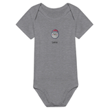 Classic Baby Short Sleeve Bodysuit personalisiertes Geschenk zu Weihachten – personalisierbares Produkt mit dekorativer Gestaltung